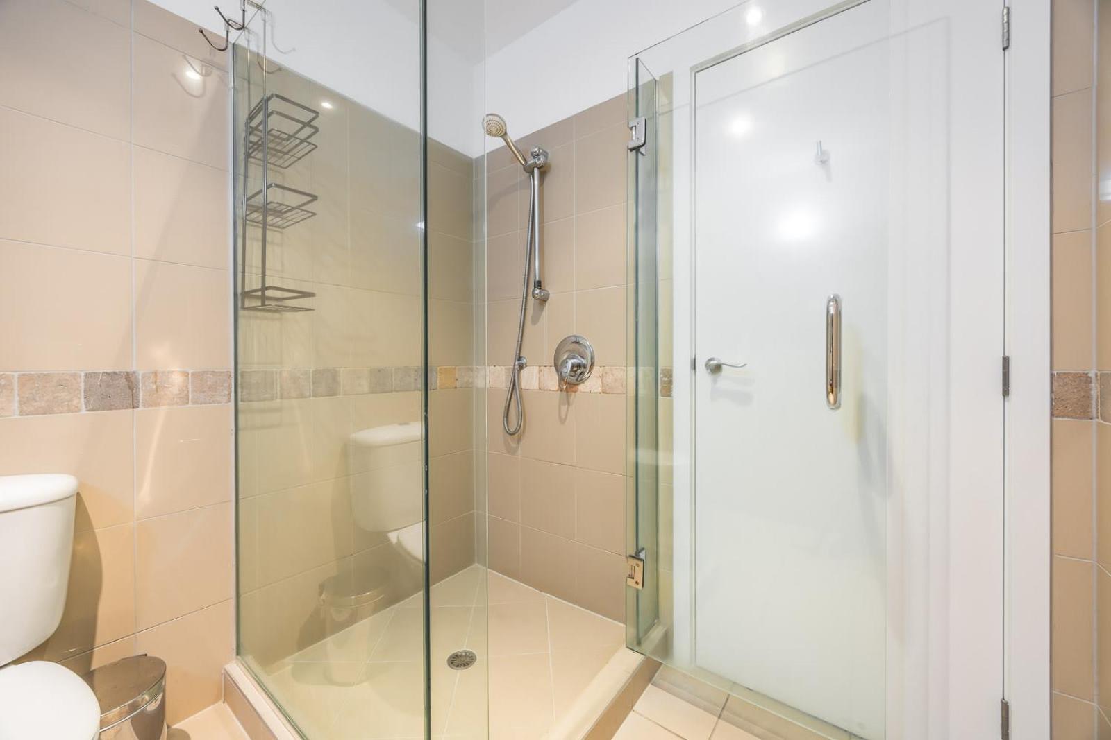 Apartamento Beautiful Renovated 2 X Bdrm,Perfect Location Auckland Exterior foto